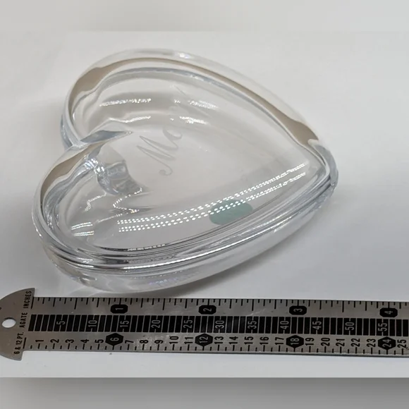 "MOM" Vintage Authentic TIFFANY & CO Lead Crystal HEART Jewelry Trinket Box - Picture 9 of 9